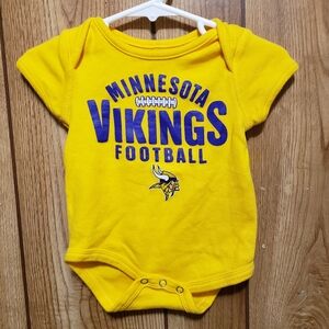 Minnesota Vikings Football Yellow Baby One Piece Outfit 3/6 Months NFL